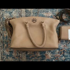 AUTHENTIC  Tory Burch Taylor Satchel